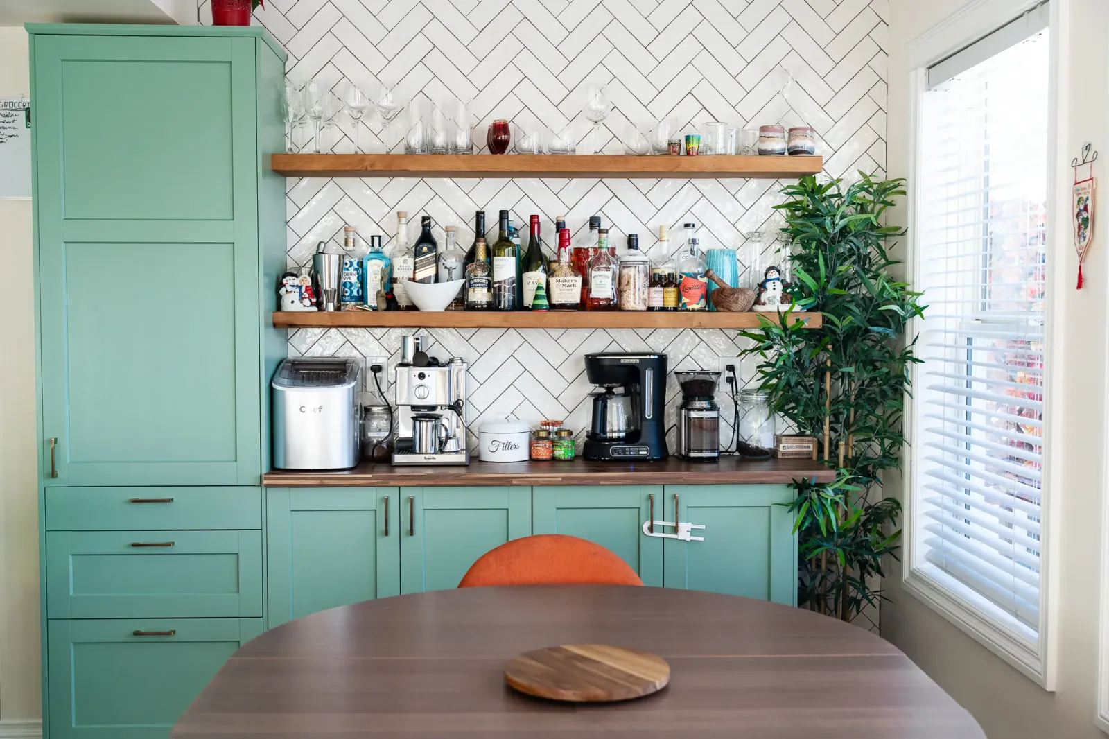 Kitchen details — Everstone Road Kitchen and Dining Renovation