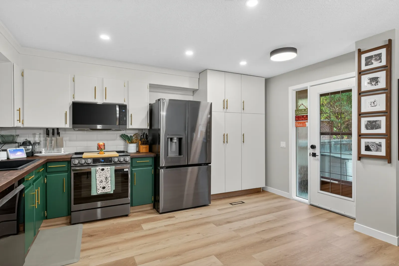 Kitchen details — Okotoks Full Condo Renovation