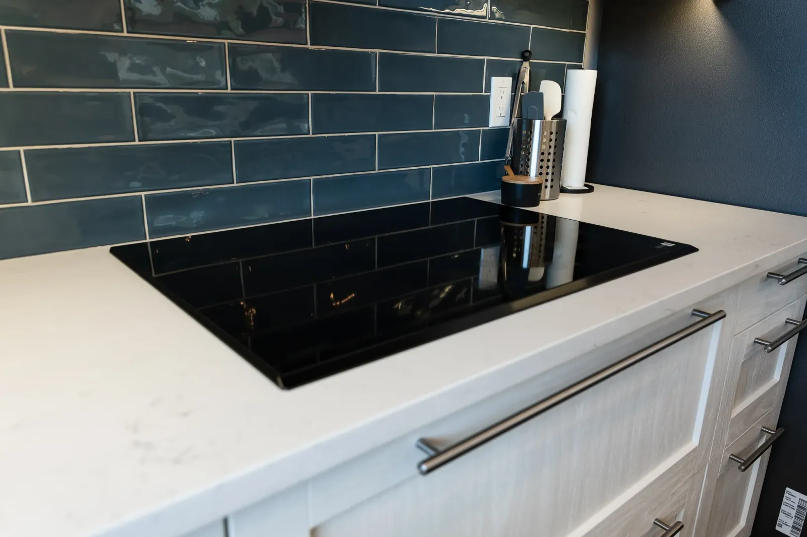 How to Select the Perfect Kitchen Backsplash for Your Home