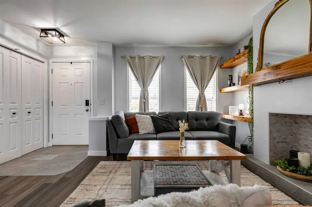 Living room details — McKenzie Towne Complete Home Renovation